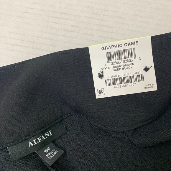 3/$35 Alfani Womens Plus Bermuda Pleated Wide Leg Shorts 18W Black - Picture 8 of 14